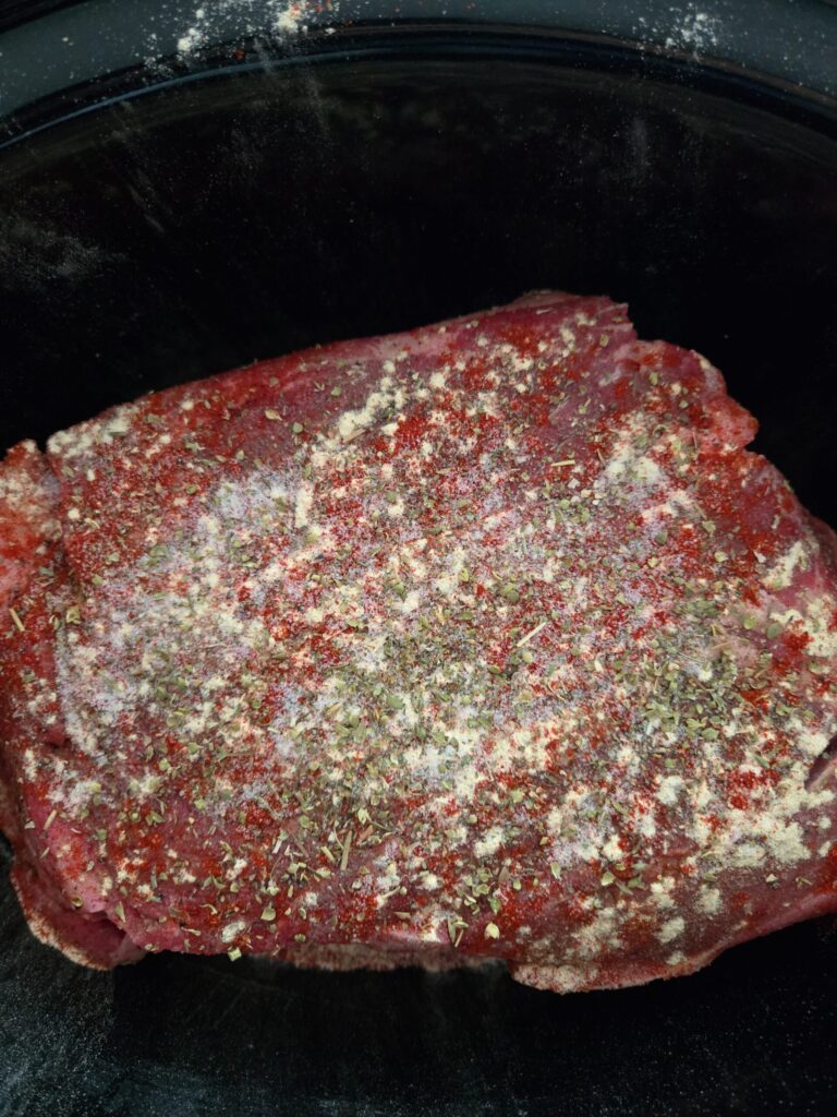 2 ways I cook in the Summer without turning on the oven 1 seasoned chuck roast
